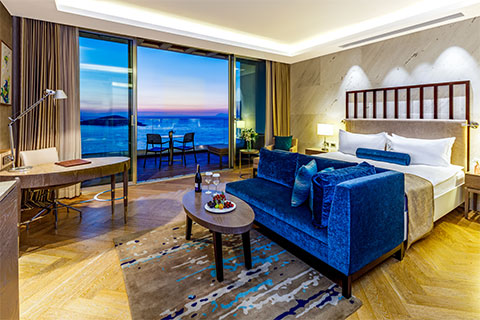 Deluxe King Oda Deniz Manzaralı